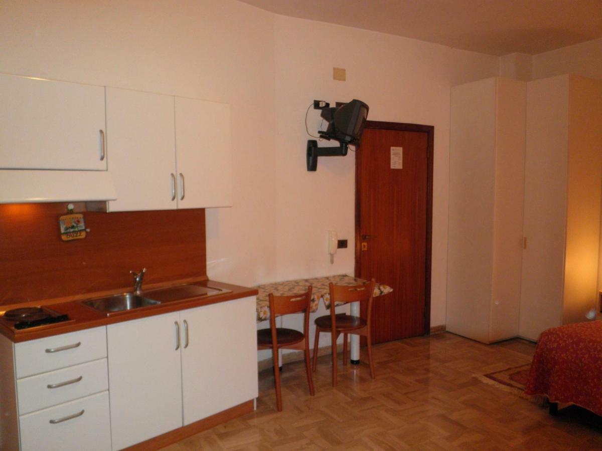 Residence Executive Ancona Oda fotoğraf